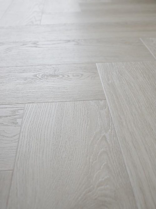 PODŁOGA WINYLOWA REGA DENVER OAK 6067550 HERRINGBONE VOX +ZINTEGROWANY PODKŁAD  - obrazek 4